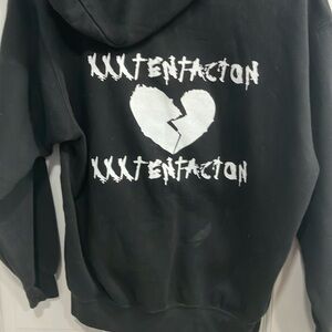 XXXTENTACTION sweatshirt slightly used